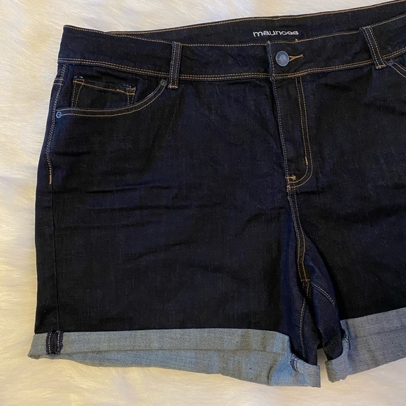 Maurices Jean Shorts Womens Size 24 Blue Denim - Picture 2 of 7